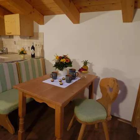 Gastehaus Almblick Apartamento *
